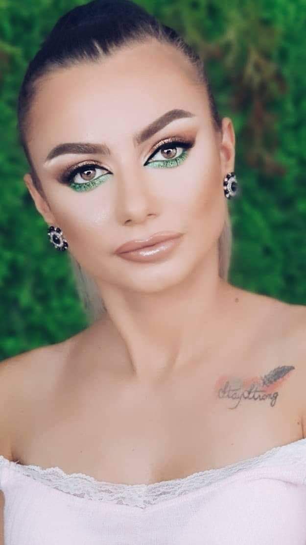 Paula Lausanne
