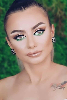 Paula Lausanne
